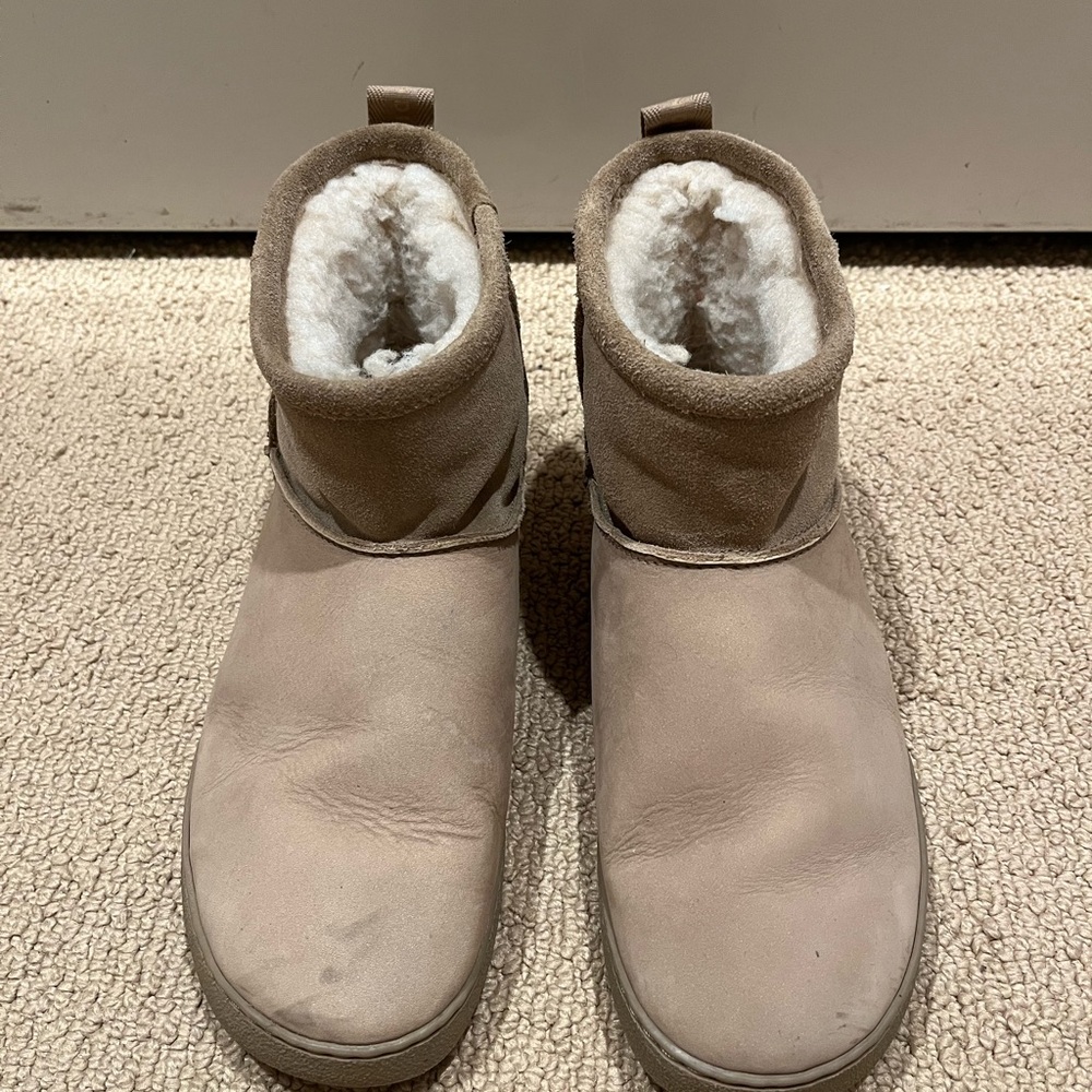 Cozy Tan Ankle Boots for Women